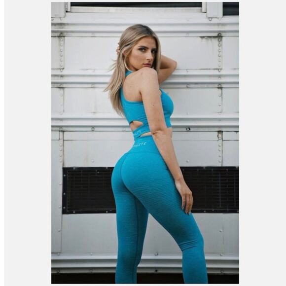 Alphalete Halo Legging Vivid Blue Small - Picture 1 of 4